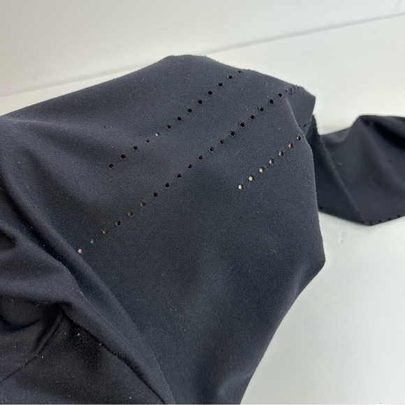 Gymshark Leggings Women's sz XS black Eyelet detail athleisure athletic gym - Picture 4 of 10